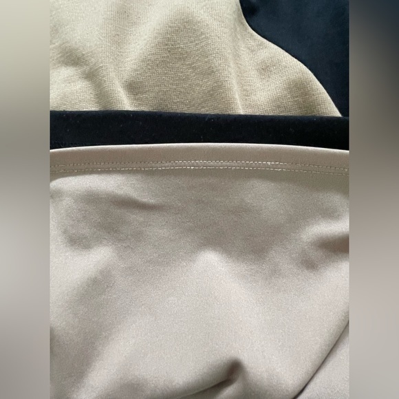 Chetta B Stretch Dress Wave Pattern‎ Black Tan Women’s Size 6 - Picture 4 of 4